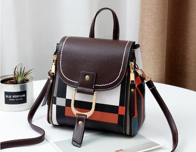 Everyday casual backpack — Undefyning Lynes (7 of 9)