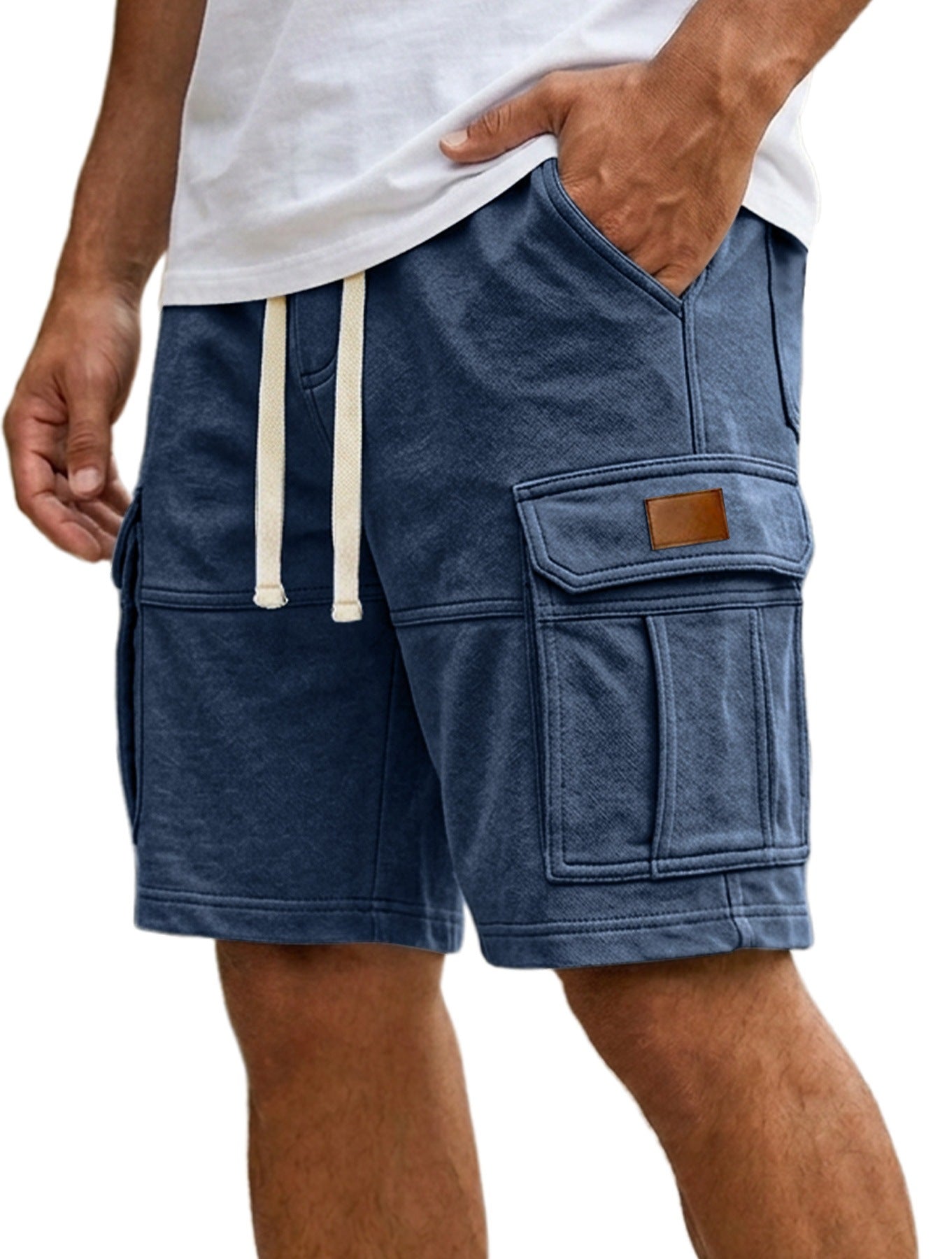 Trailmix Cargo Shorts in black