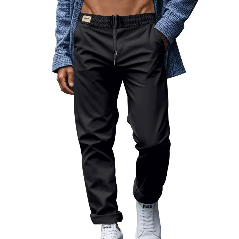 Side pocket detail on the quick-dry trousers