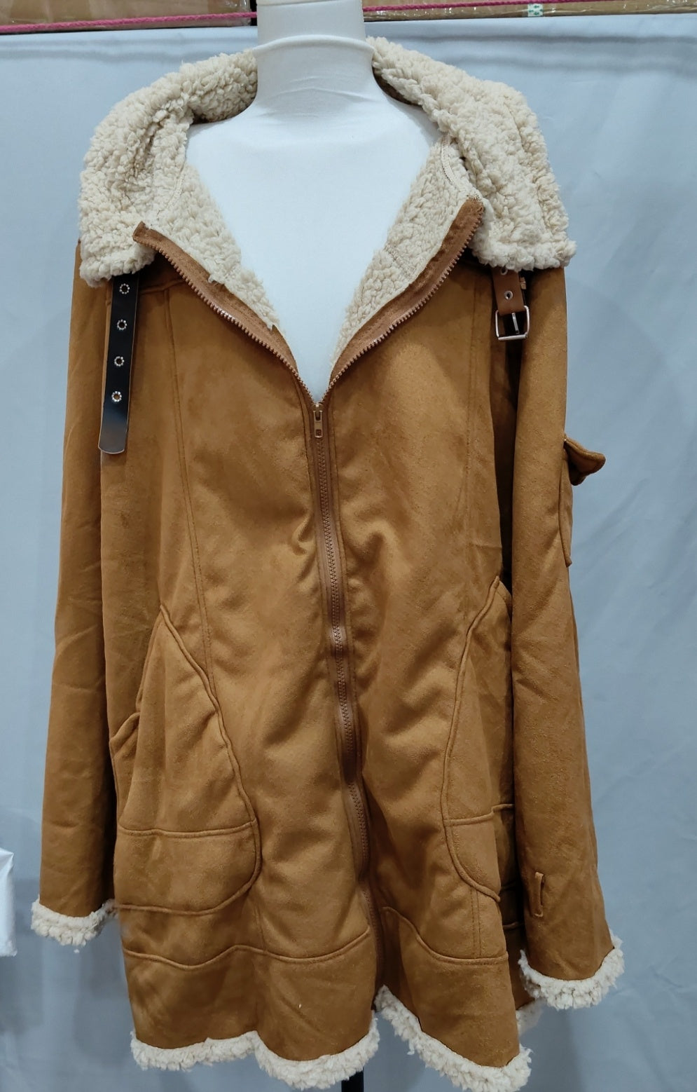 Sentinel Fur-Collar Field Jacket in black