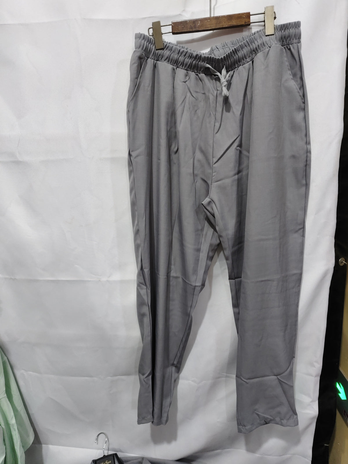 Suit set in dark gray, full two-piece