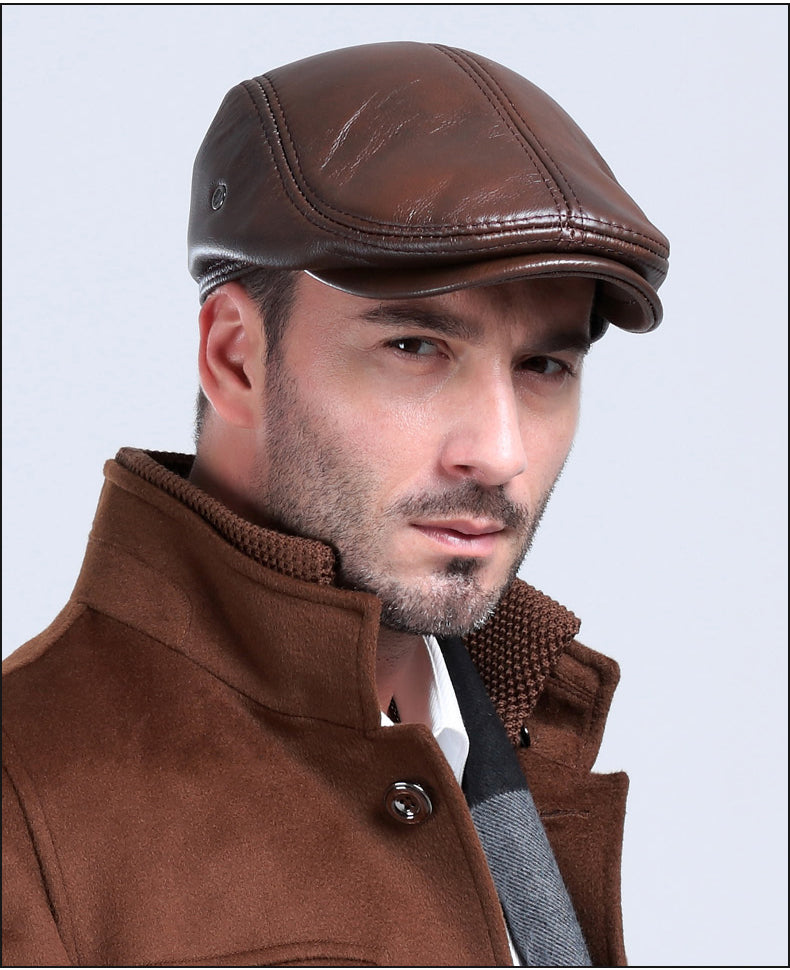 Full-Grain Leather Ball Cap in black