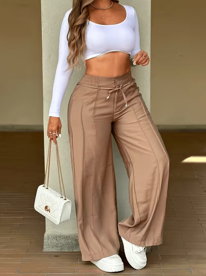 Wanderer Wide-Leg Trousers in black