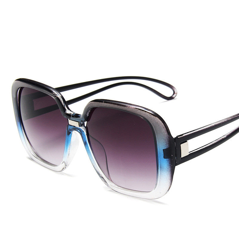 Cascade Gradient Sunglasses, oversized frame — Undefyning Lynes (5 of 6)