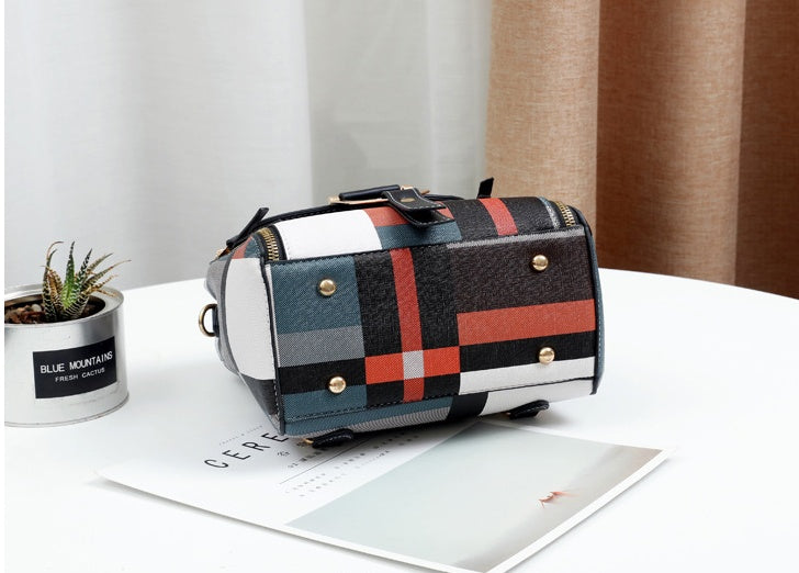Everyday casual backpack — Undefyning Lynes (2 of 9)