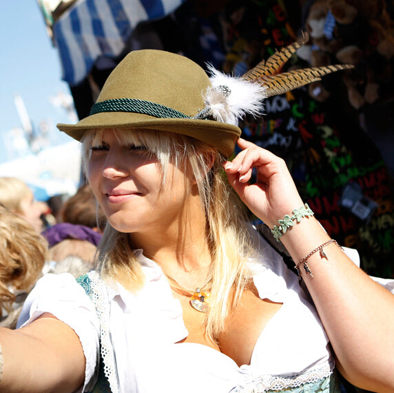 Oktoberfest Bow Top Hat - side profile
