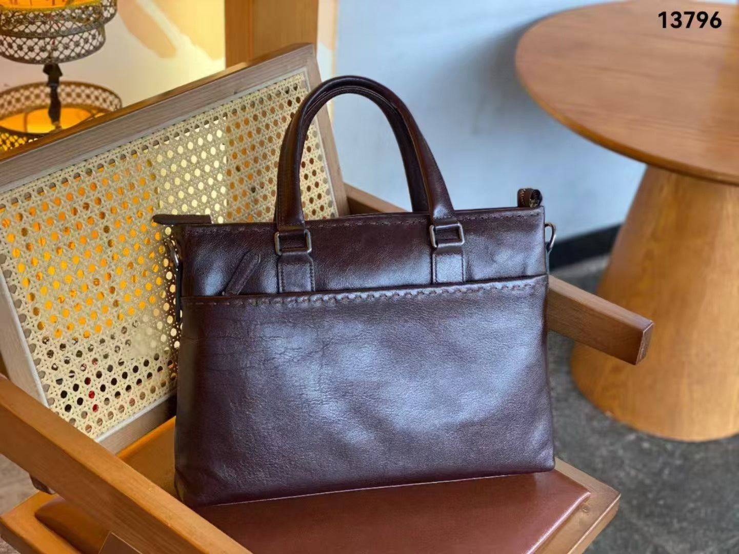 Full-Grain Leather Handbag - leather texture detail