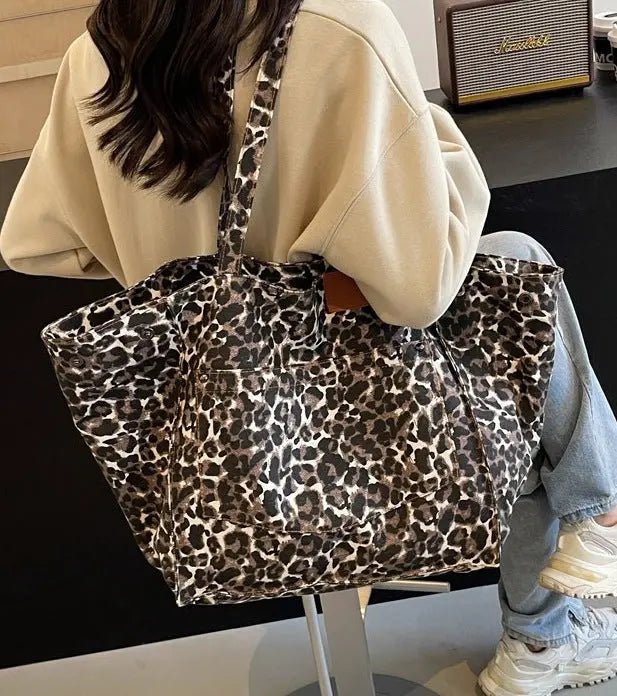 Essential Canvas Bucket Bag: Effortless Organization Meets Everyday Style - Undefyning Lynes