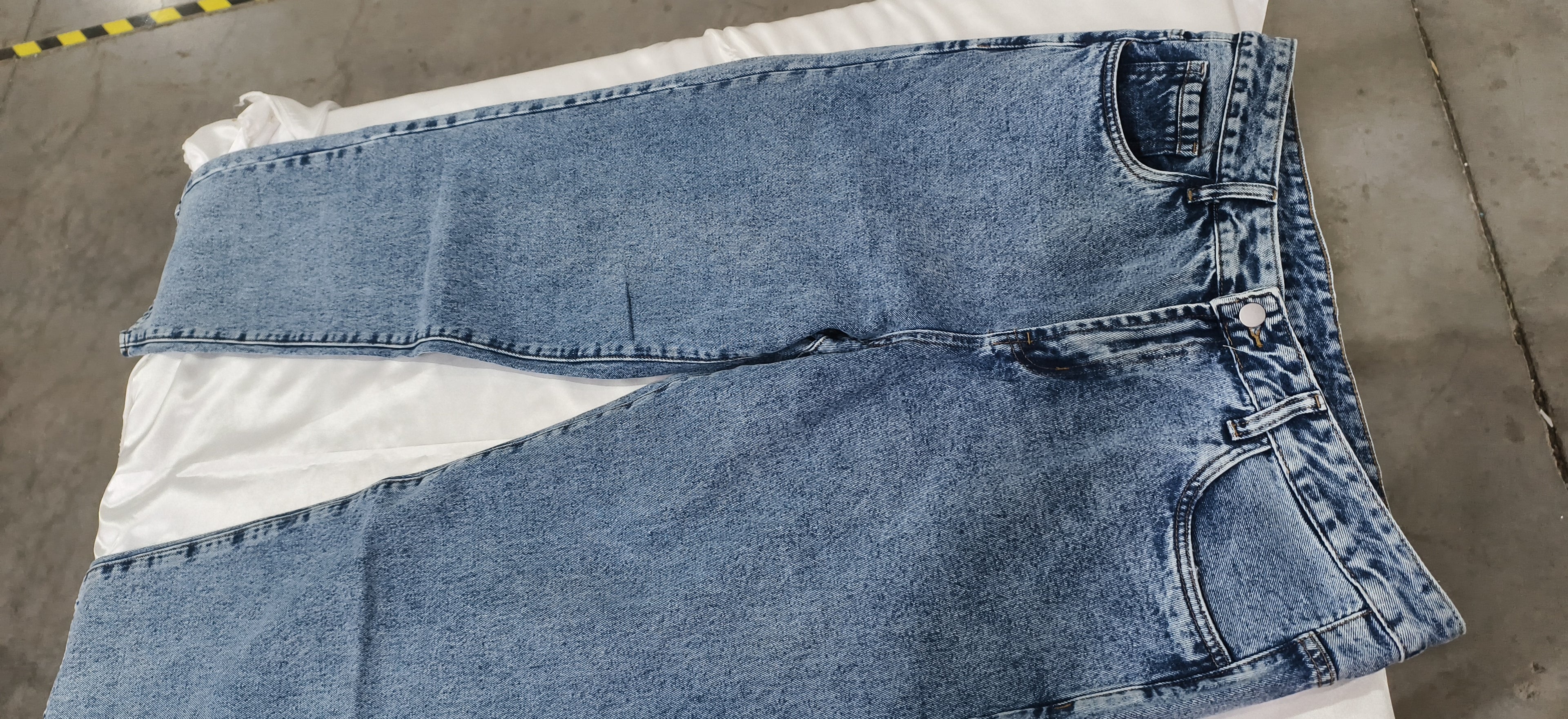 Current Tapered Jeans - styled on model, side