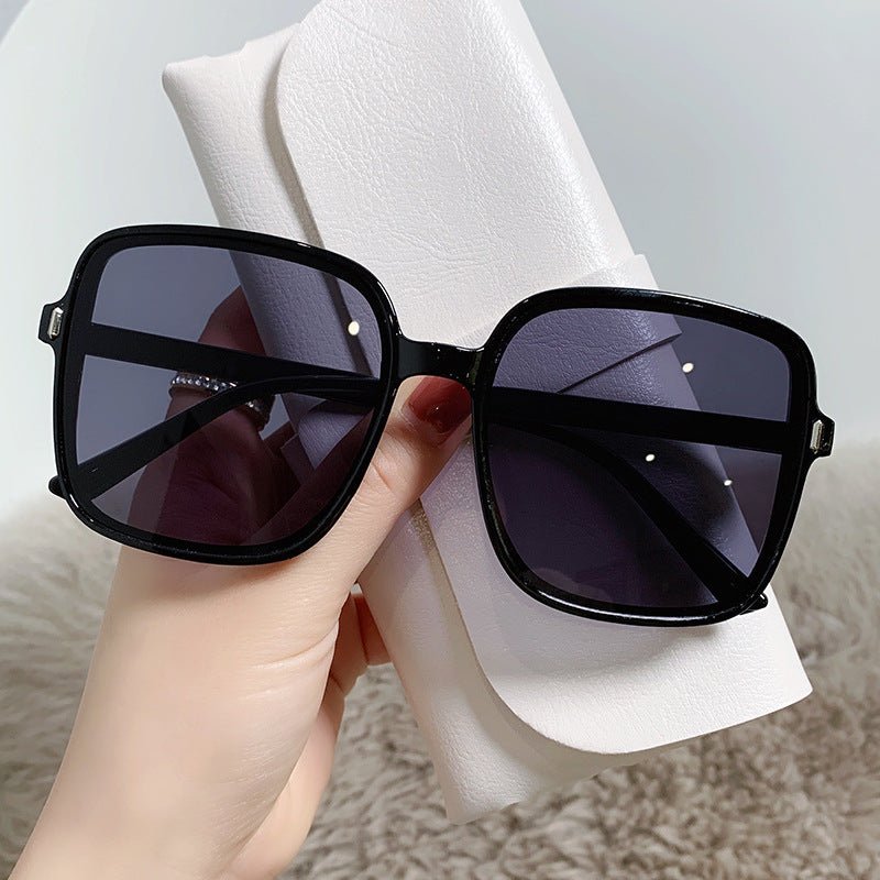 Gradient UV Shield Sunglasses – Vintage Oversized Frame - Undefyning Lynes