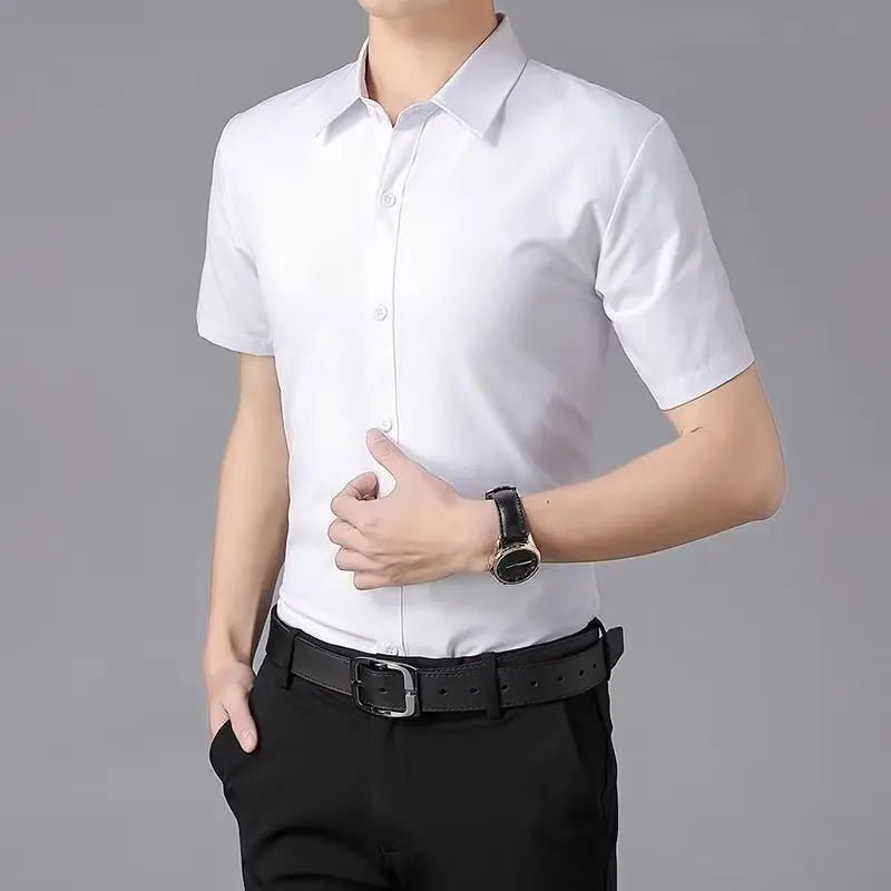Men's Wrinkle-Resistant Short-Sleeve Shirt: Stay Sharp, Stay Cool - Undefyning Lynes