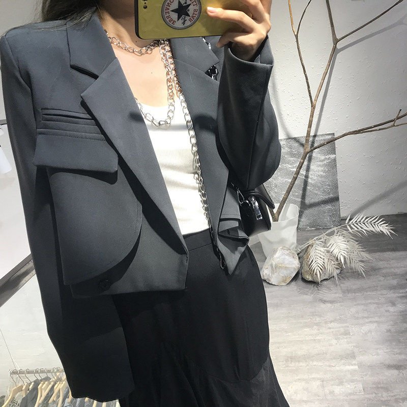 The Princess Sleeve Blazer – Women's Cropped Chenille Princess-Sleeve Blazer - Undefyning Lynes